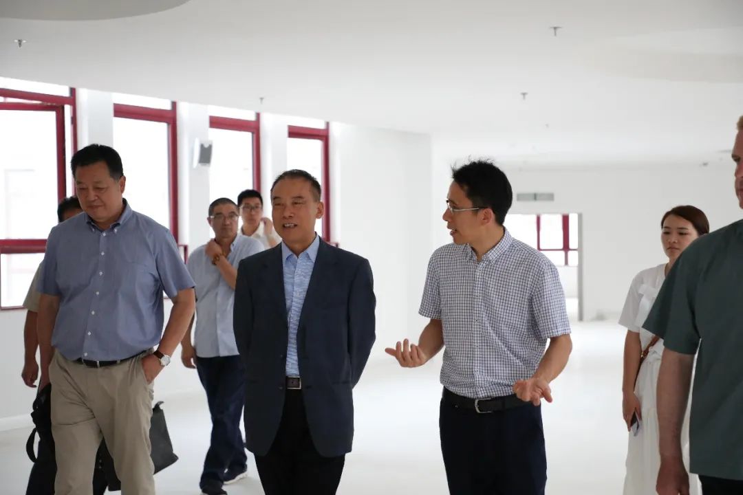 Mr. Xu Yangsheng, Academic of CAS, Visited Concordia Campus